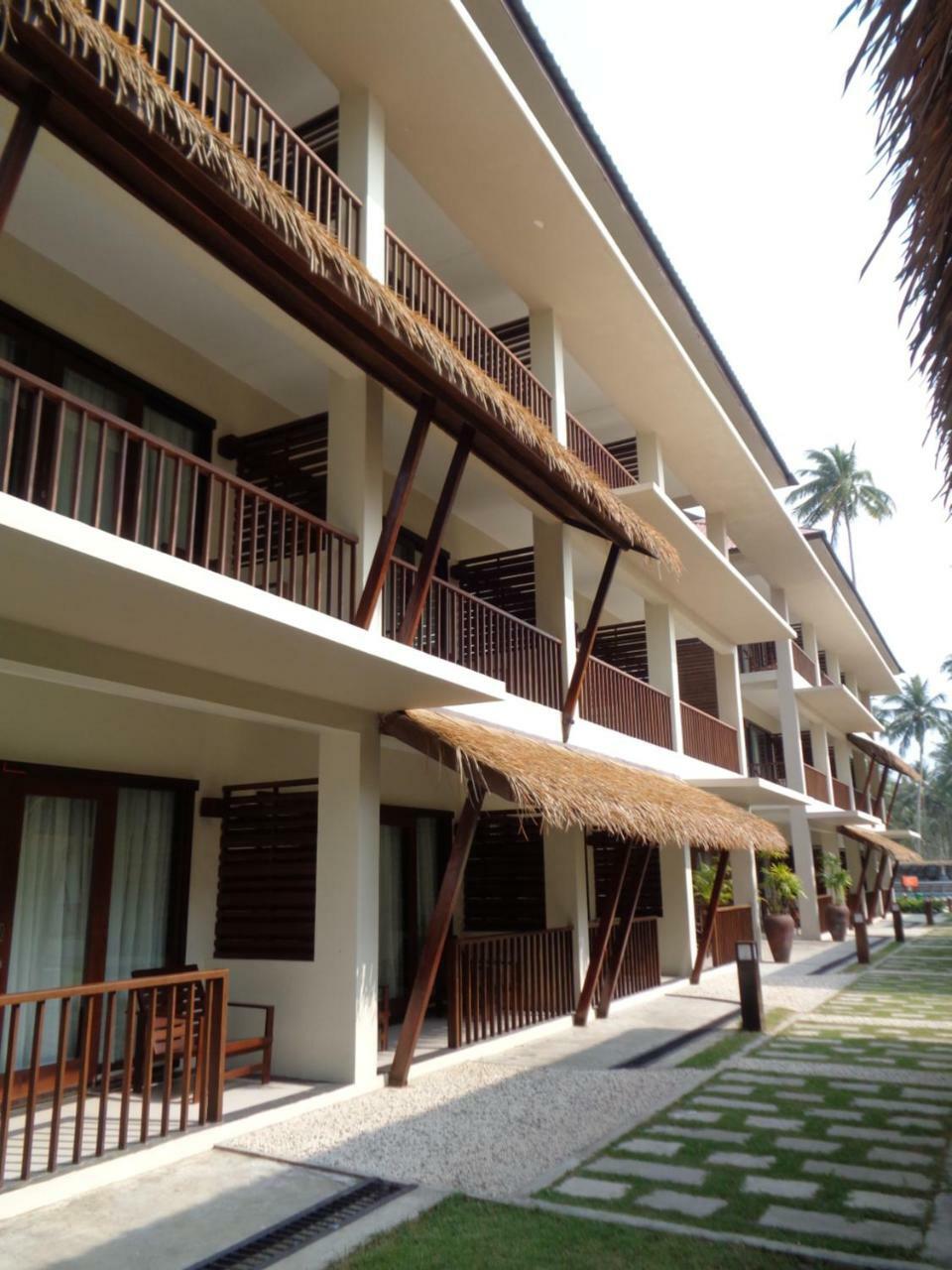 Eskala Hotels And Resorts Ngwesaung Exterior foto